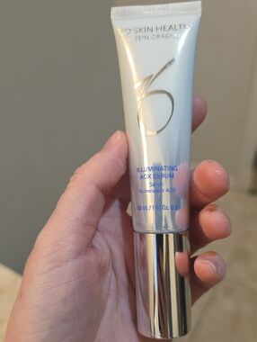 Illuminating AOX Serum - Silver